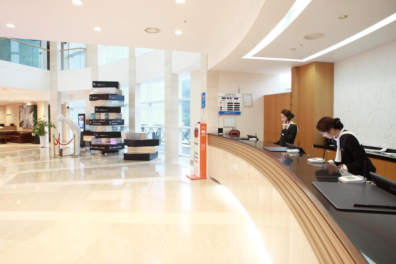 Hotel Riviera Geoje Bagian luar foto